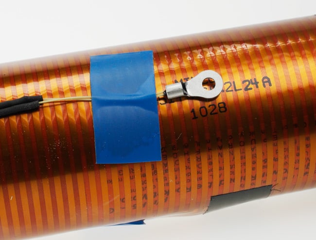 The thermistor taped to the rocket case