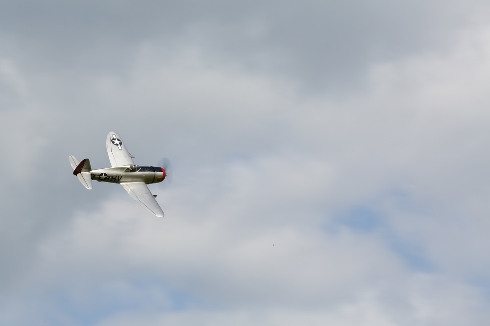 We didn't catch the name of this plane, but we like it