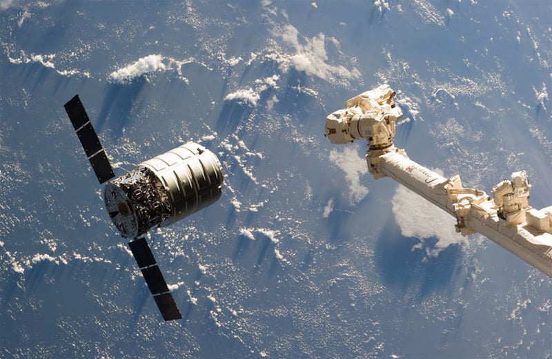 Cygnus approaches the ISS in September 2103