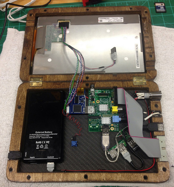 An internal view of the finished PiPad