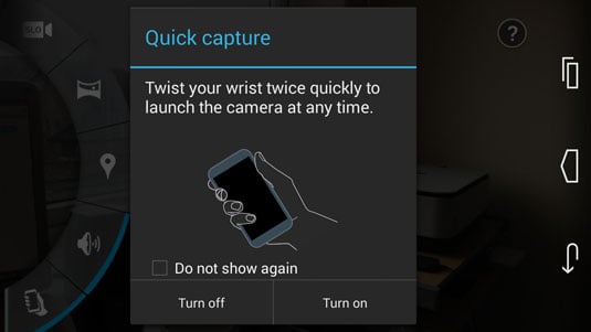 Motorola Moto X wrist controlled shooting