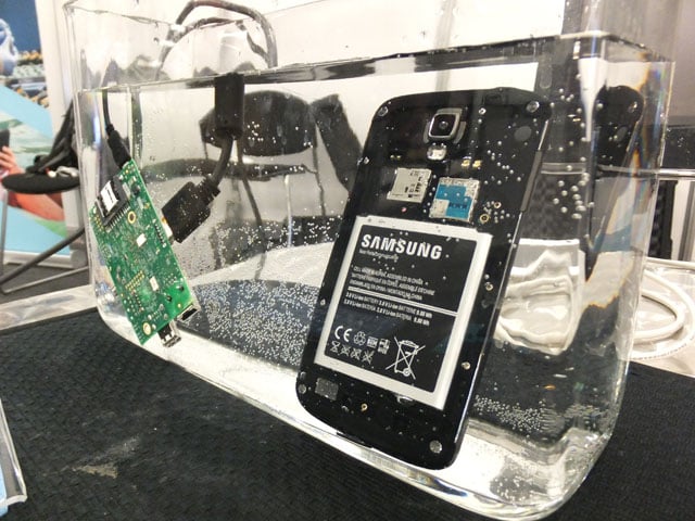 HzO barrier treatment on a Raspberry Pi and a Galaxy Note