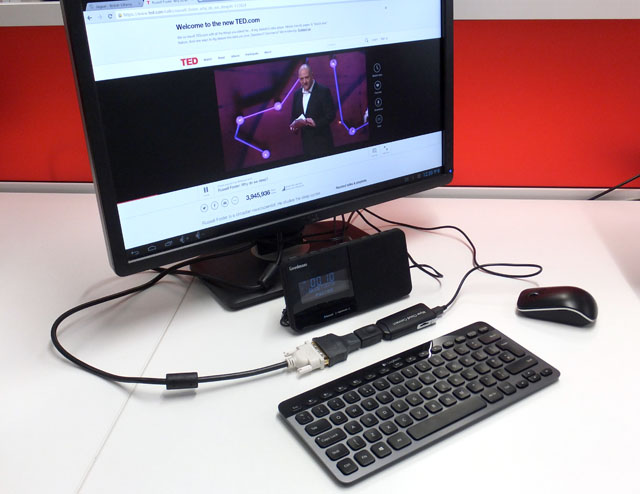Desktop setup playing video and streaming audio via Bluetooth