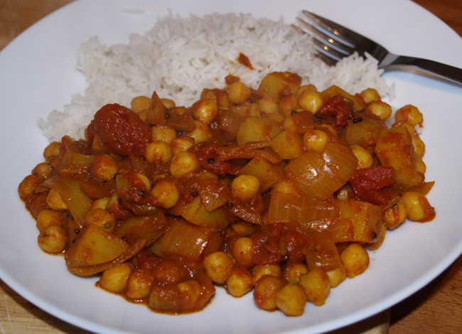 Curried chick peas and rice
