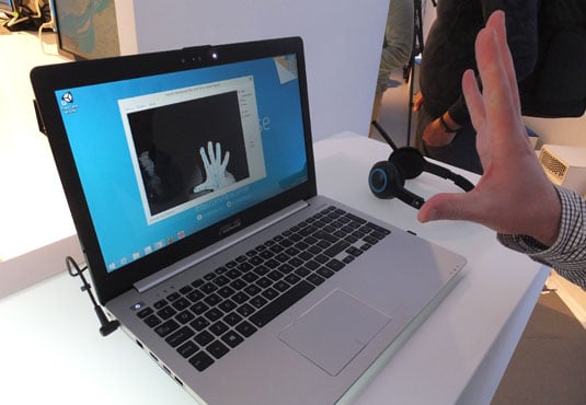 Asus laptop with Integrated Realsense camera 