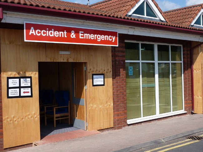 Warwick Hospital accident and emergency