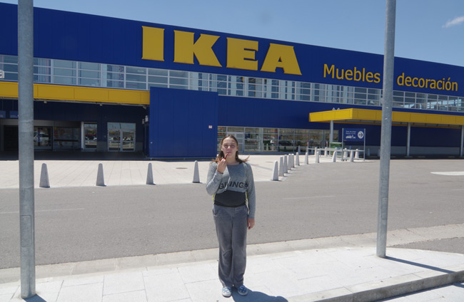 Katarina outside IKEA in Valladolid