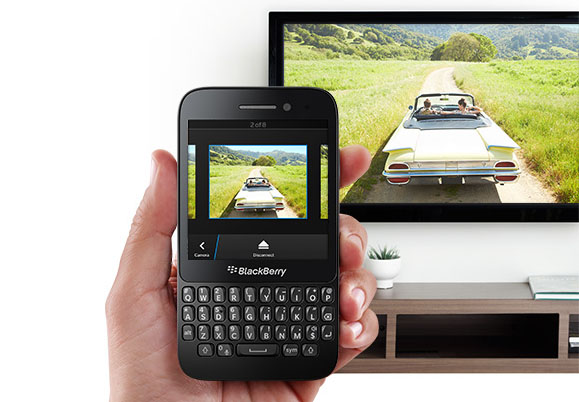 BlackBerry Q5 smartphone