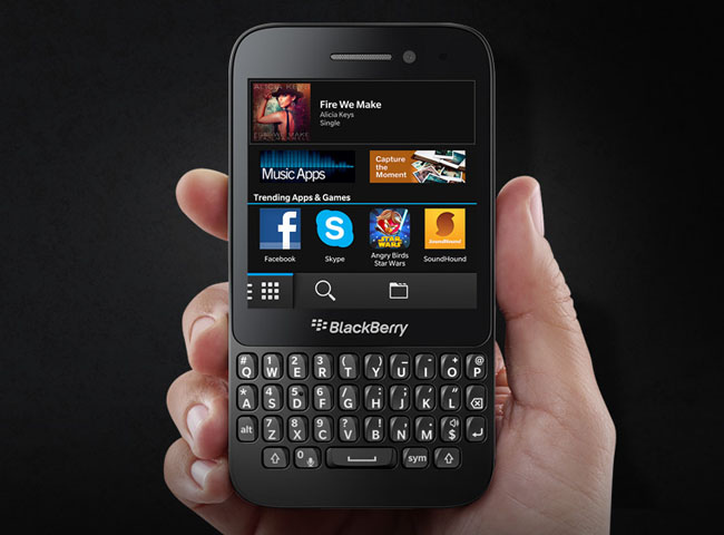 BlackBerry Q5 smartphone