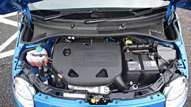 Fiat 500S engine