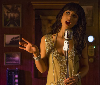 Singer Foxes in Mummy on the Orient Express