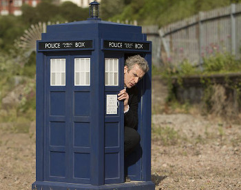 The tiny TARDIS in Flatline