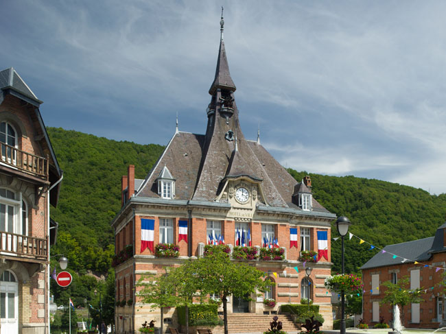 Big sensor shooting: Heybes town hall