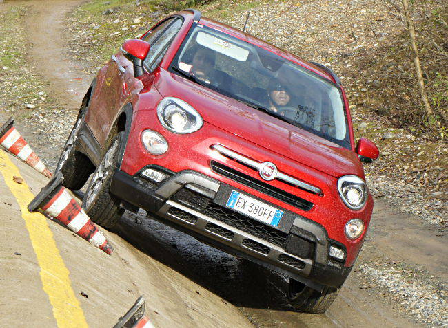 Fiat 500X on the test track in Turin