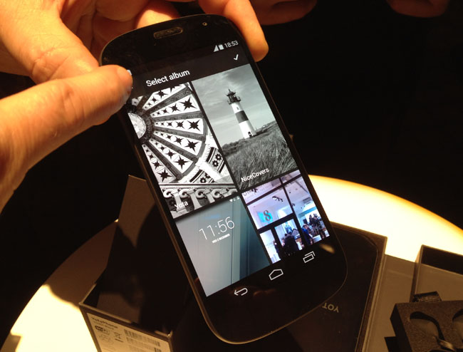 Yotaphone 2