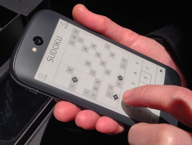 Yotaphone 2