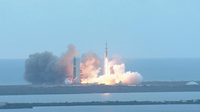 Orion successfully launches on first test flight