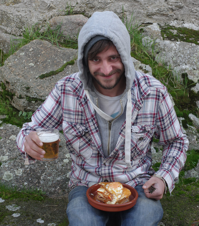 Matt about to tuck into a Francesinha