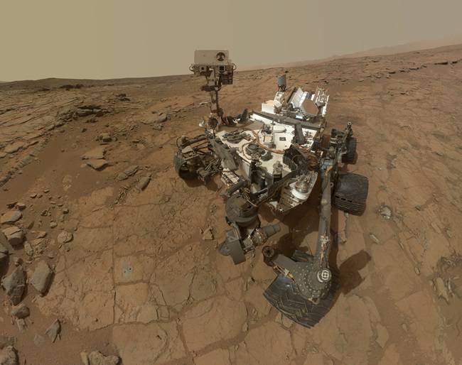 Curiosity selfie as it drills for water