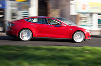 Tesla's big saloon out-performs sports cars