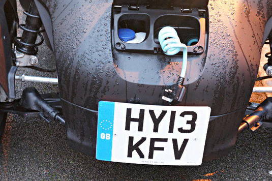 Renault Twizy charger plug by Simon Rockman