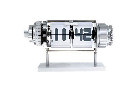 Bomba alarm clock