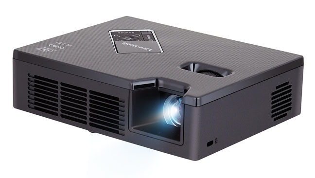 Lighty and flighty: Six sizzling portable projectors • The Register