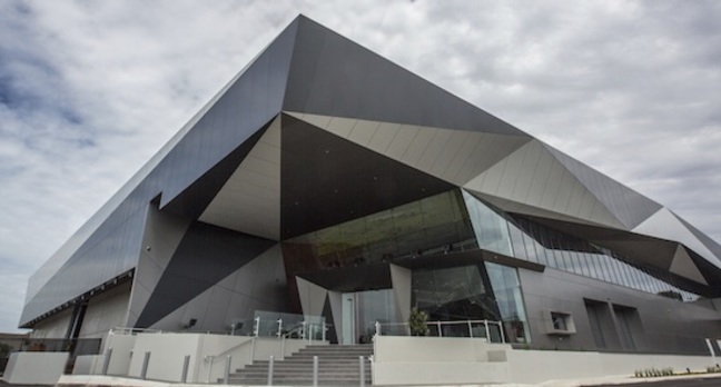The exterior of Equinix ME1