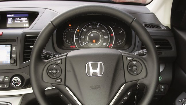 Acura and Honda car clocks knocked back 20 years by bug