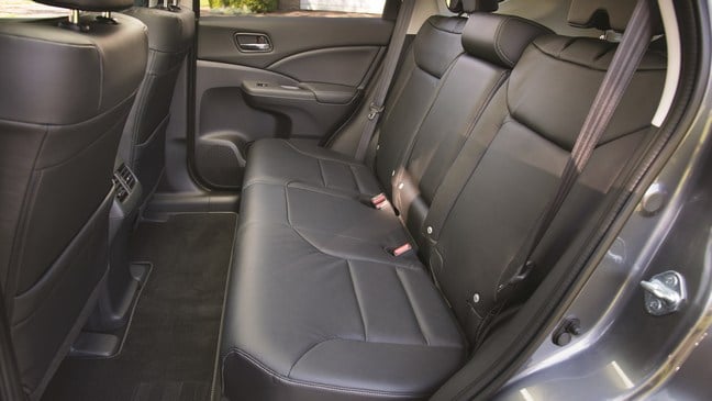 crv rear legroom