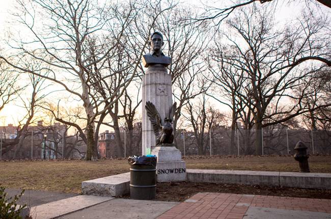 New York Snowden bust