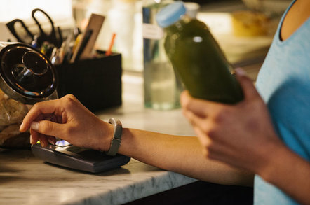 Jawbone adds NFC to the up