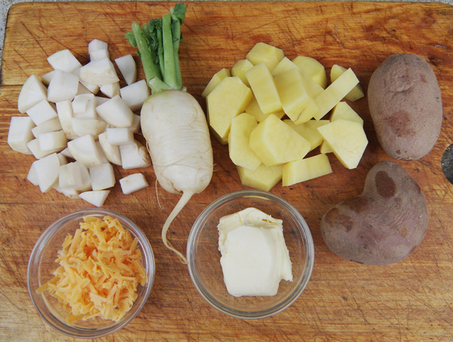 The basic ingredients for rumbledethumps