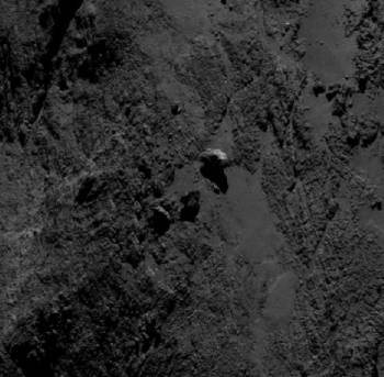 mage of the boulders taken by OSIRIS on 19 September 2014 from a distance of about of 29 km. The image scale at this distance is about 0.5m/pixel and the image measures about 285 m across. Boulder 3 measures approximately 30 m across. Credits: ESA/Rosetta/MPS for OSIRIS Team MPS/UPD/LAM/IAA/SSO/INTA/UPM/DASP/IDA