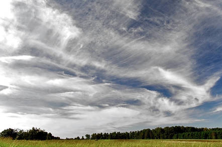 Cirrus_clouds