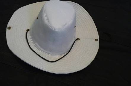 White Hat for Hackers by Zeevveez, Flickr under CC2.0