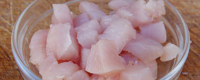 Diced breast of chicken