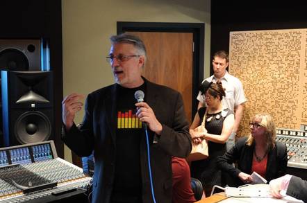 Audio engineer Frank Filipetti demonstrates hi-res audio