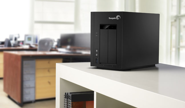 Seagate STCT200 dual bay NAS box