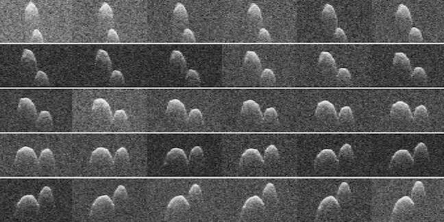Radar images of asteroid 1999 JD6 obtained on 25 July 2015. Image credit: NASA/JPL-Caltech/GSSR