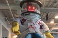 hitchBOT