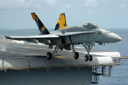 Hornet_Carrier_takeoff