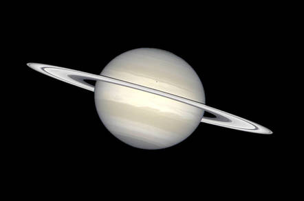 Saturn_rings
