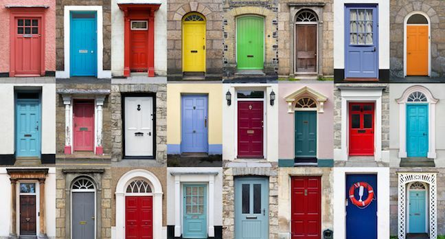 array of front doors (doorswarehouse.co.uk)