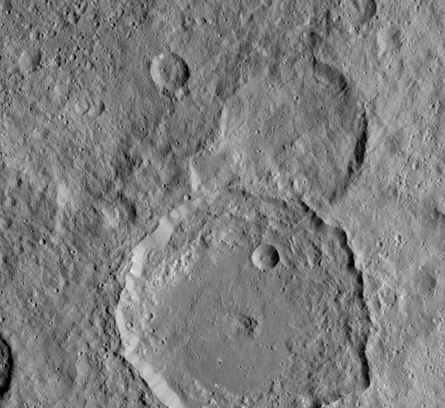 The Gaue crate on Ceres. Pic: NASA/JPL-Caltech/UCLA/MPS/DLR/IDA