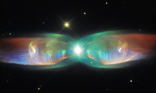 The Twin Jet Nebula. Pic: ESA/Hubble & NASA