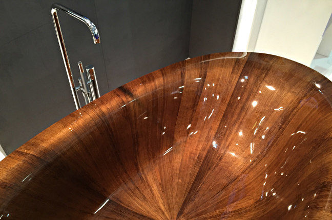 Alegna wooden bath, 100% Design 2015. Pic: Steve Caplin
