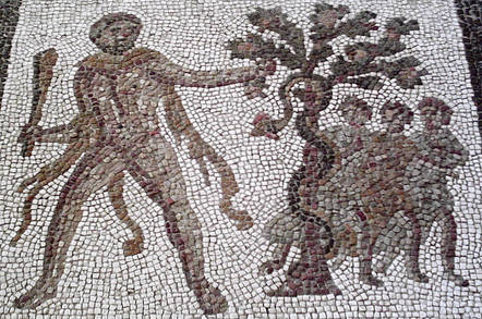 Hercules_Stealing_Apples_of_Hesperidus