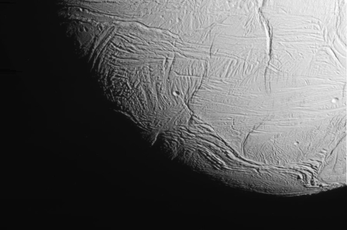 Cassini probe teases with intimate Enceladus snaps