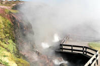 icelandic_hot_spring